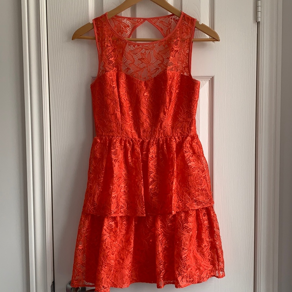 Maxandcleo coral lace ruffle dress open back sz 2